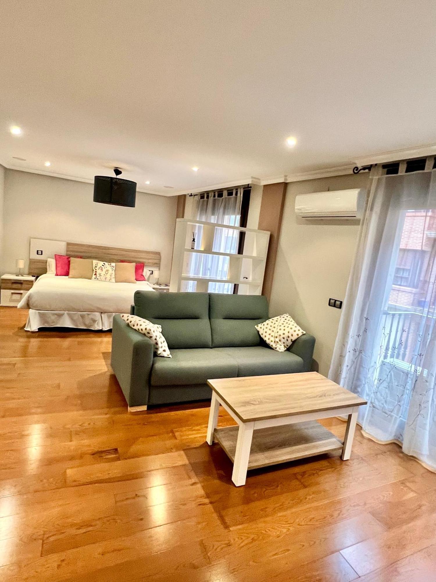 Apartamentos San Antonio Aranda de Duero Dış mekan fotoğraf
