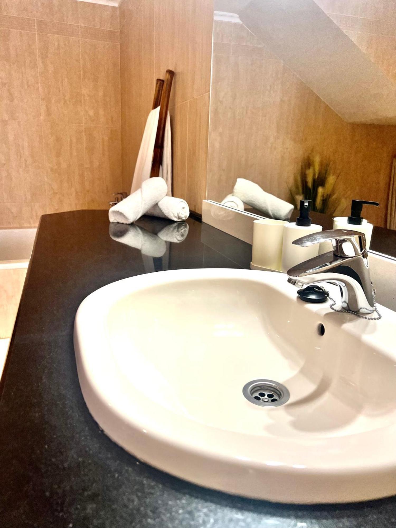 Apartamentos San Antonio Aranda de Duero Dış mekan fotoğraf