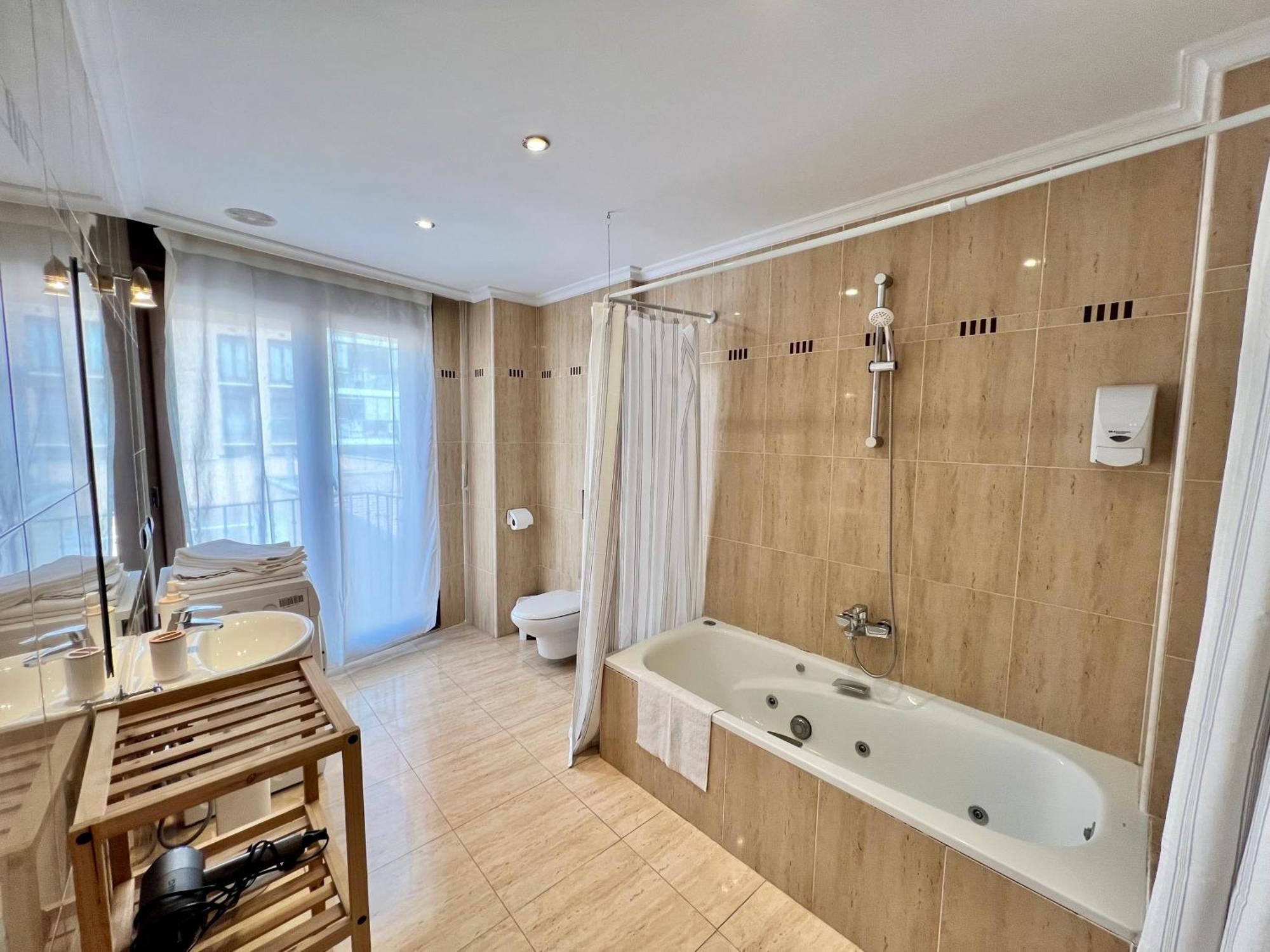 Apartamentos San Antonio Aranda de Duero Dış mekan fotoğraf